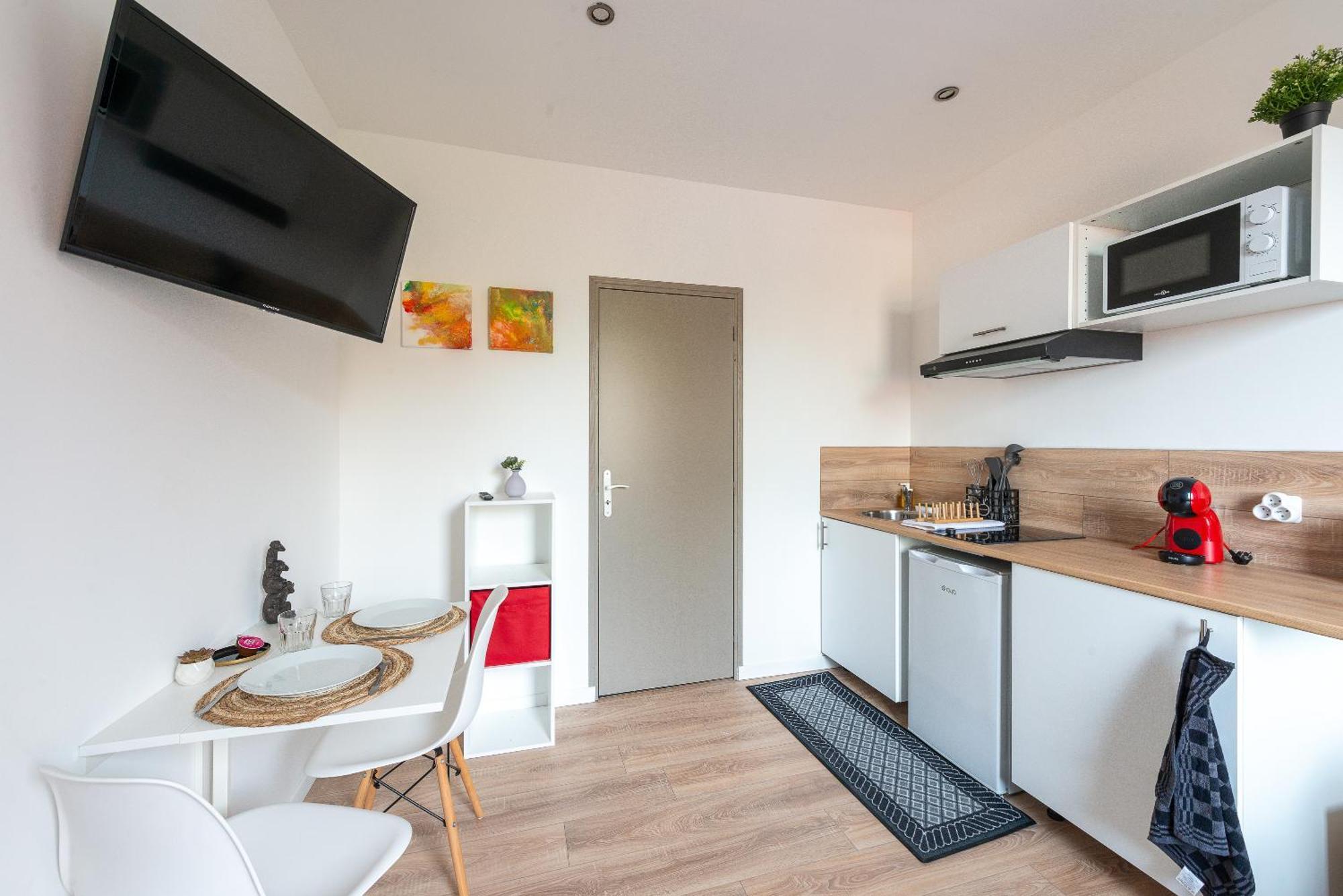 Malaka Home Anzin Екстериор снимка