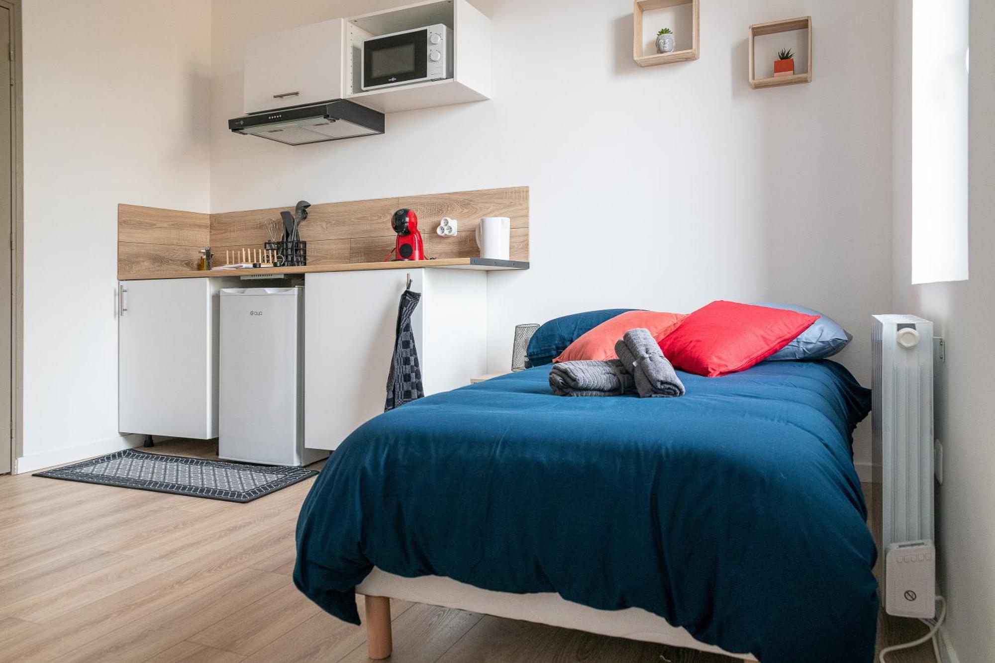 Malaka Home Anzin Екстериор снимка