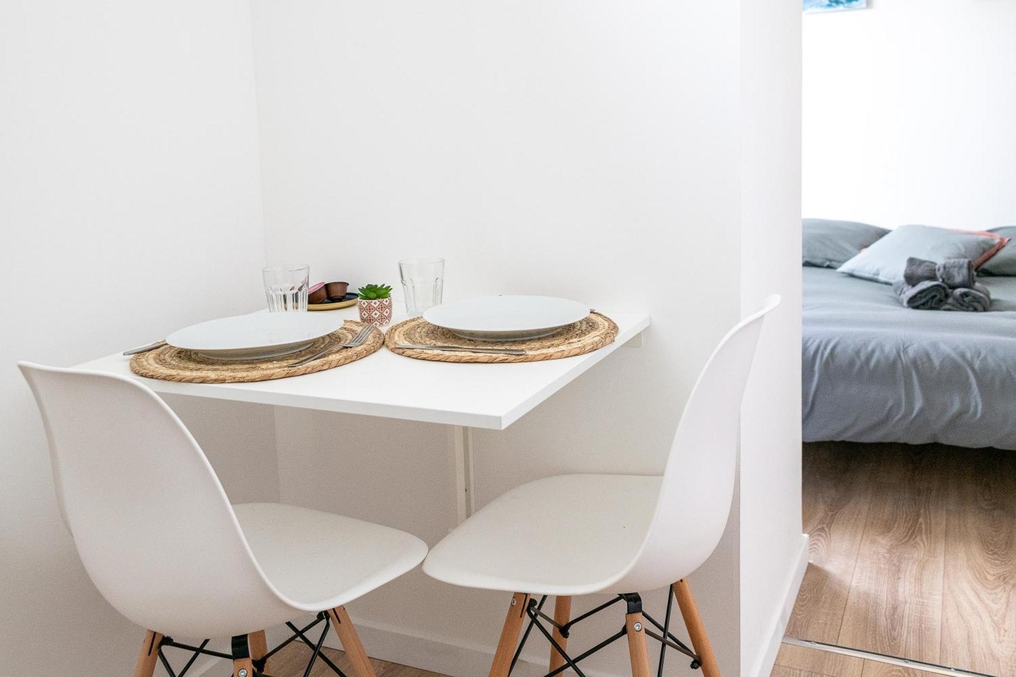 Malaka Home Anzin Стая снимка